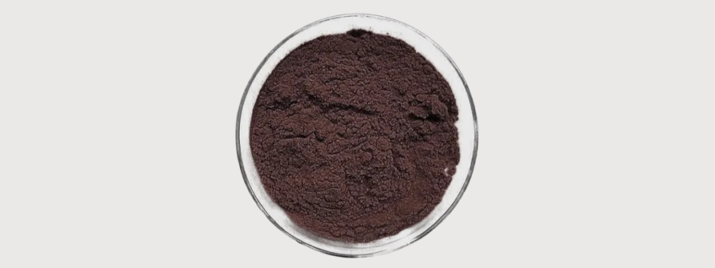 Reddish Brown Powder in Petri Dish